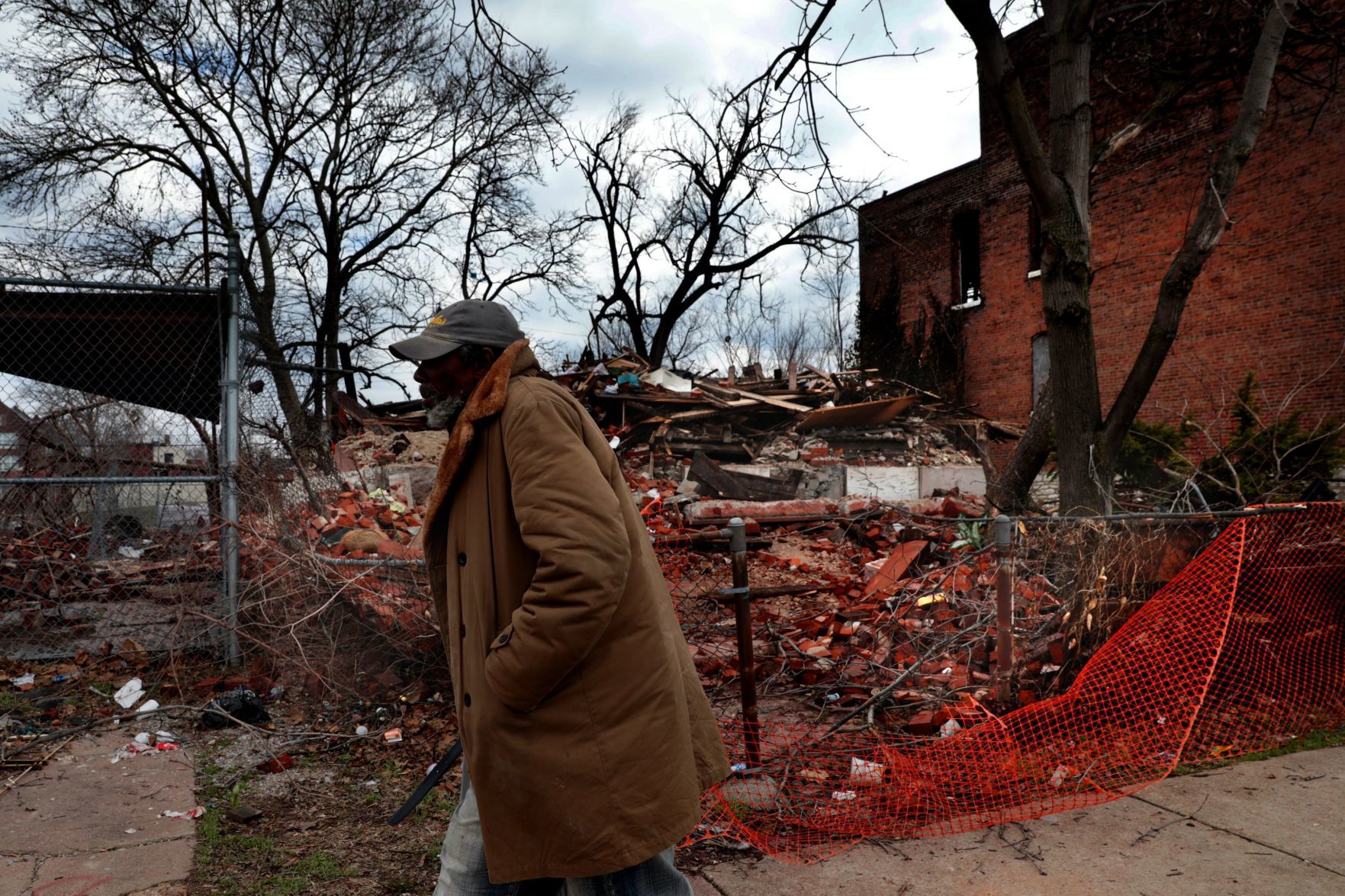 Crime, poverty bring police tactics and help to North Grand